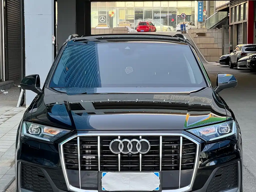 Audi Q7 2023