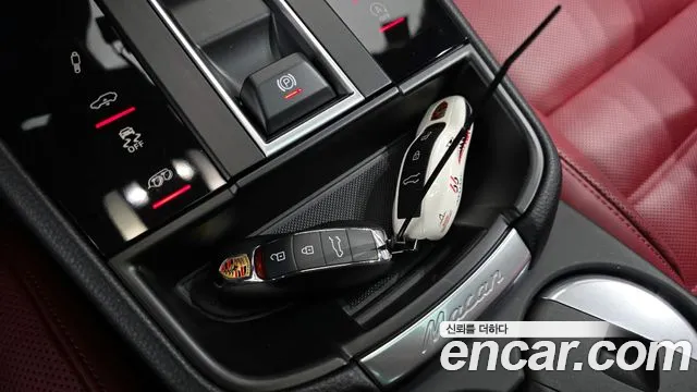 Porsche Macan 2022