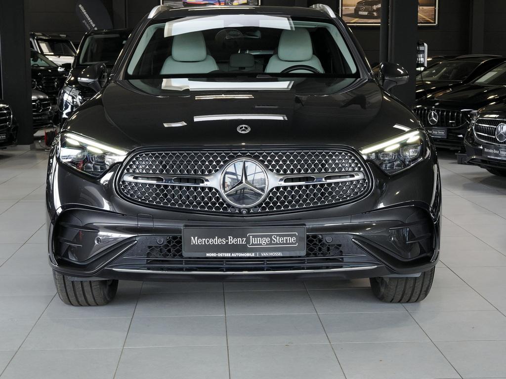 Mercedes-Benz GLC 220 2025