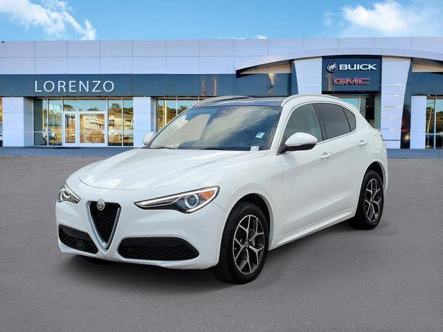 Alfa Romeo Stelvio 2021