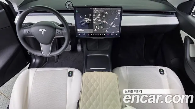Tesla Model Y 2021