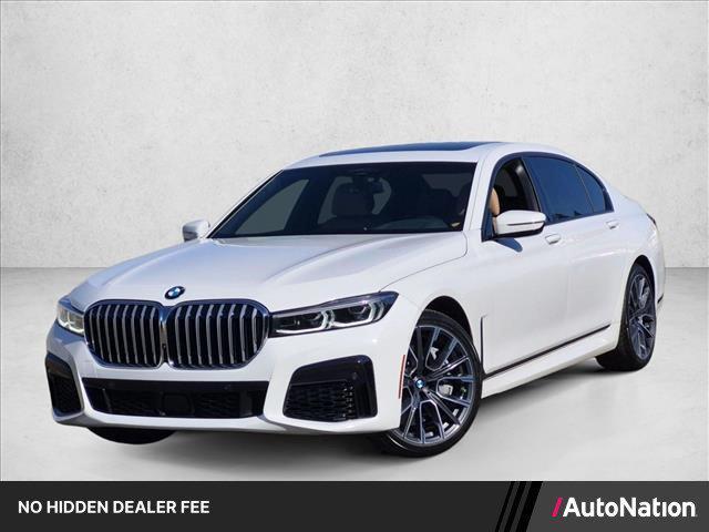 BMW 750 2021
