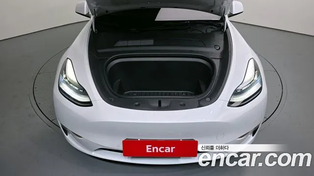 Tesla Model Y 2021