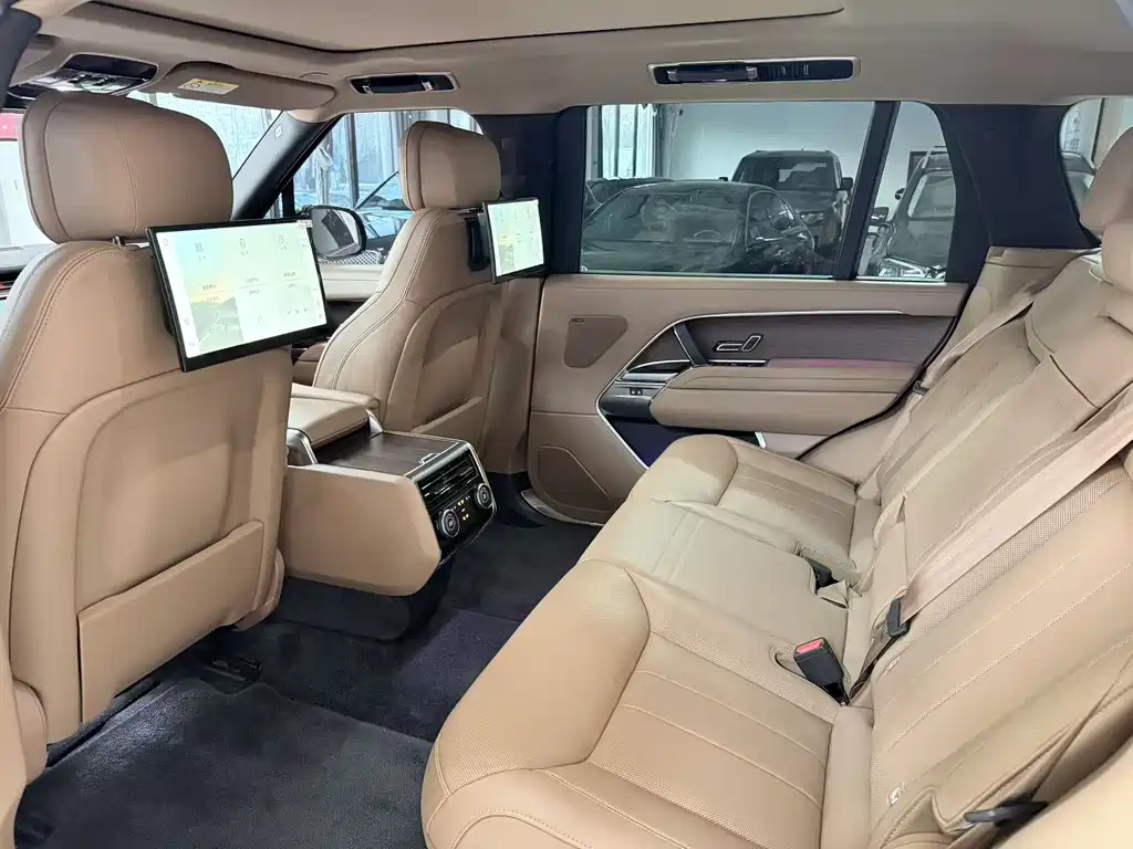 Land Rover Range Rover 2023