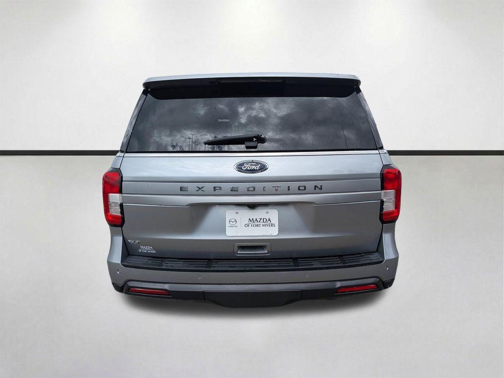 Ford Expedition 2024