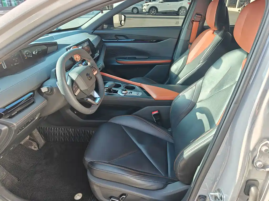 Changan UNI-V 2023