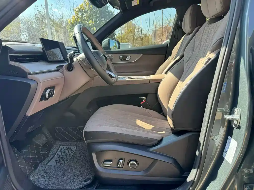 CHERY Tiggo 8 Plus 2024