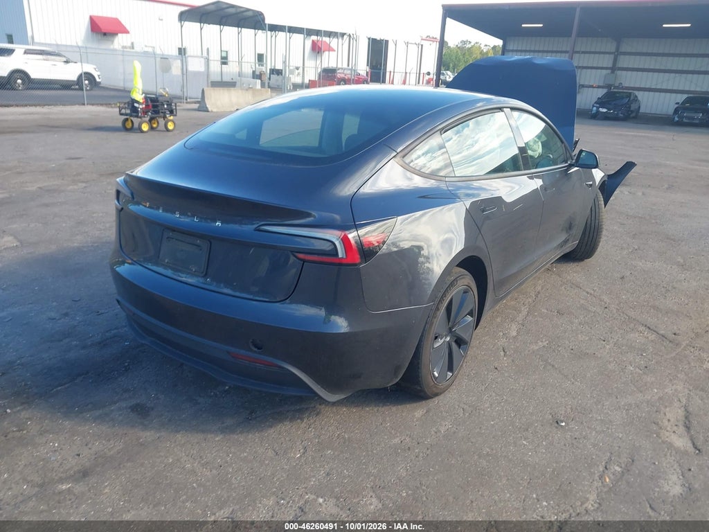 Tesla Model 3 2025