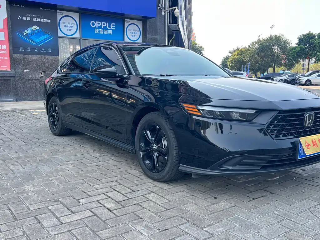 Honda Accord 2024