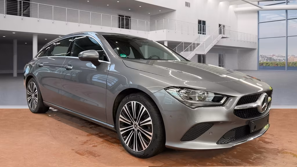 Mercedes-Benz CLA 200 SHOOTING BRAKE 2022
