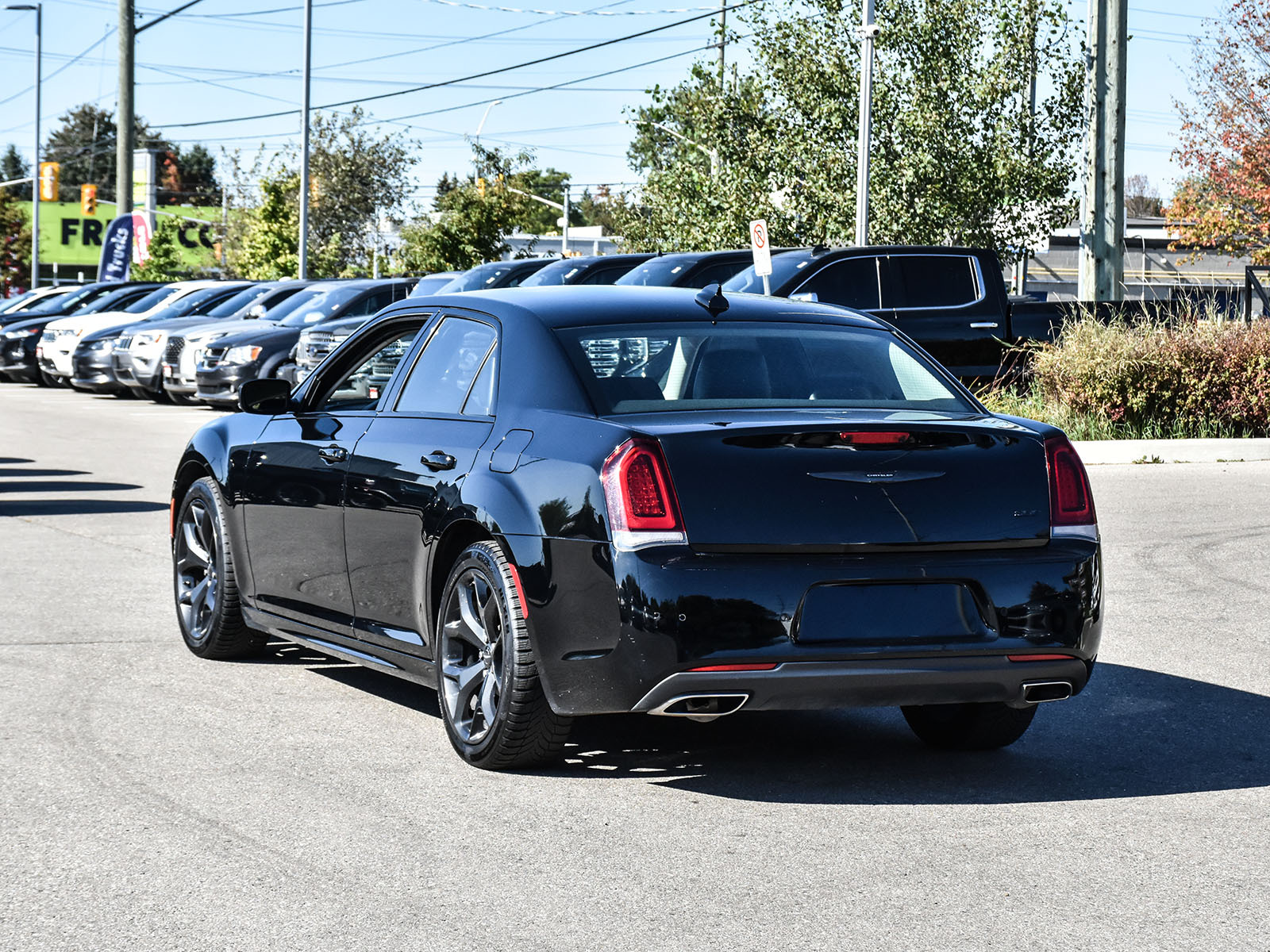 Chrysler 300 2022