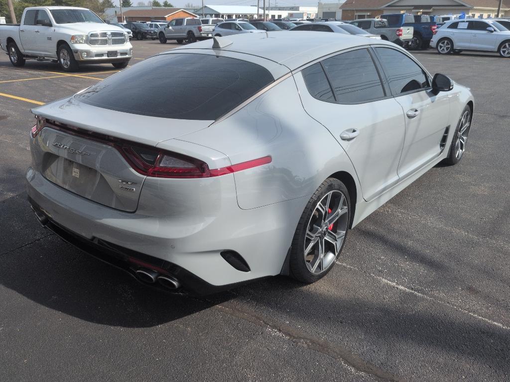 Kia Stinger 2021