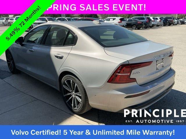 Volvo S60 2025