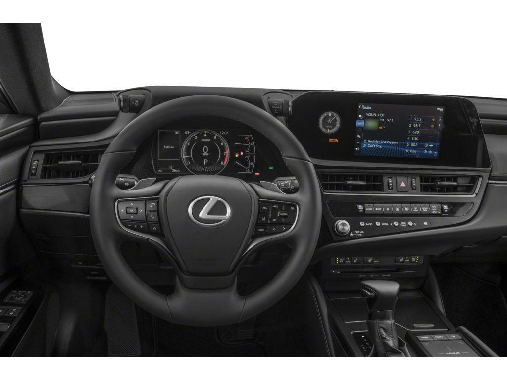 Lexus ES 2022