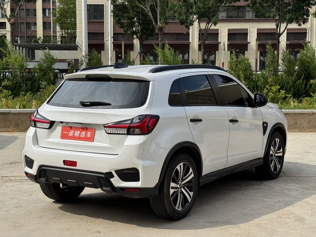Mitsubishi Eclipse Cross 2023