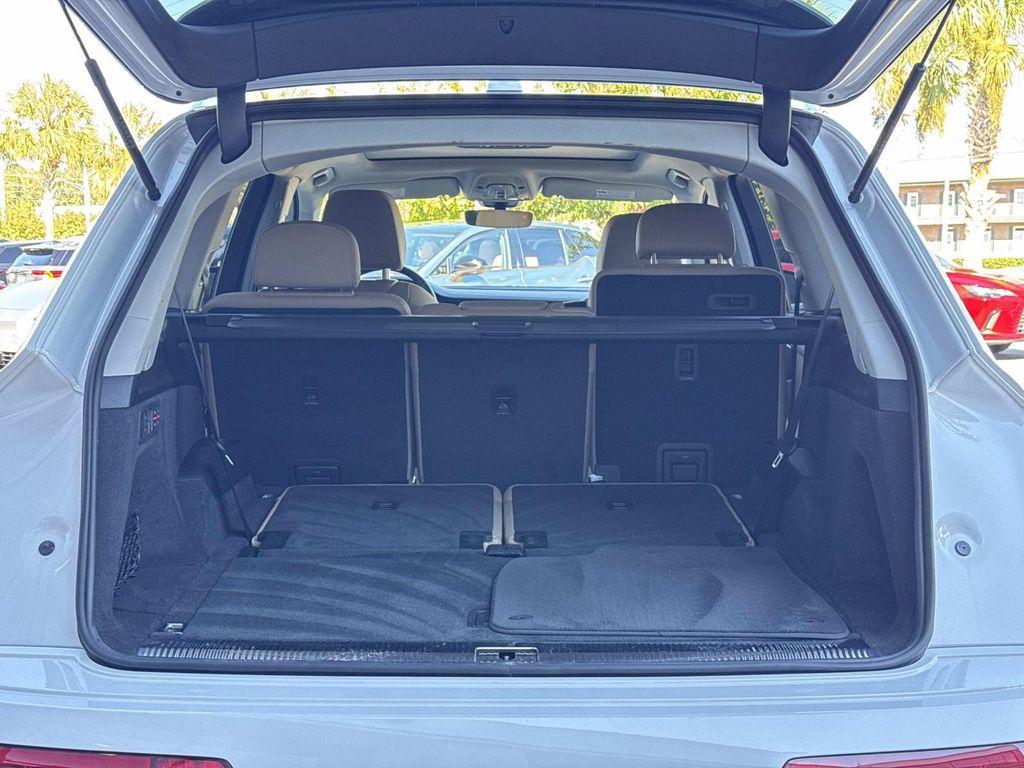 Audi Q7 2024