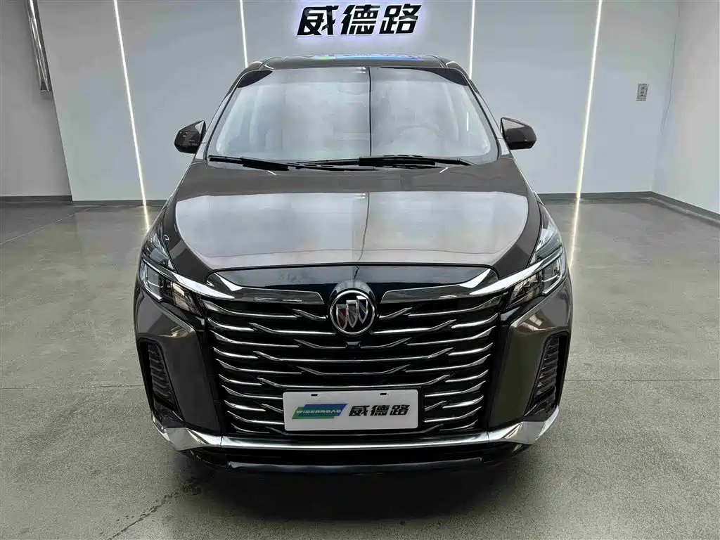 Buick GL8 2025