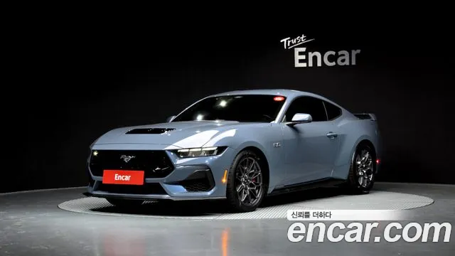 Ford Mustang 2024
