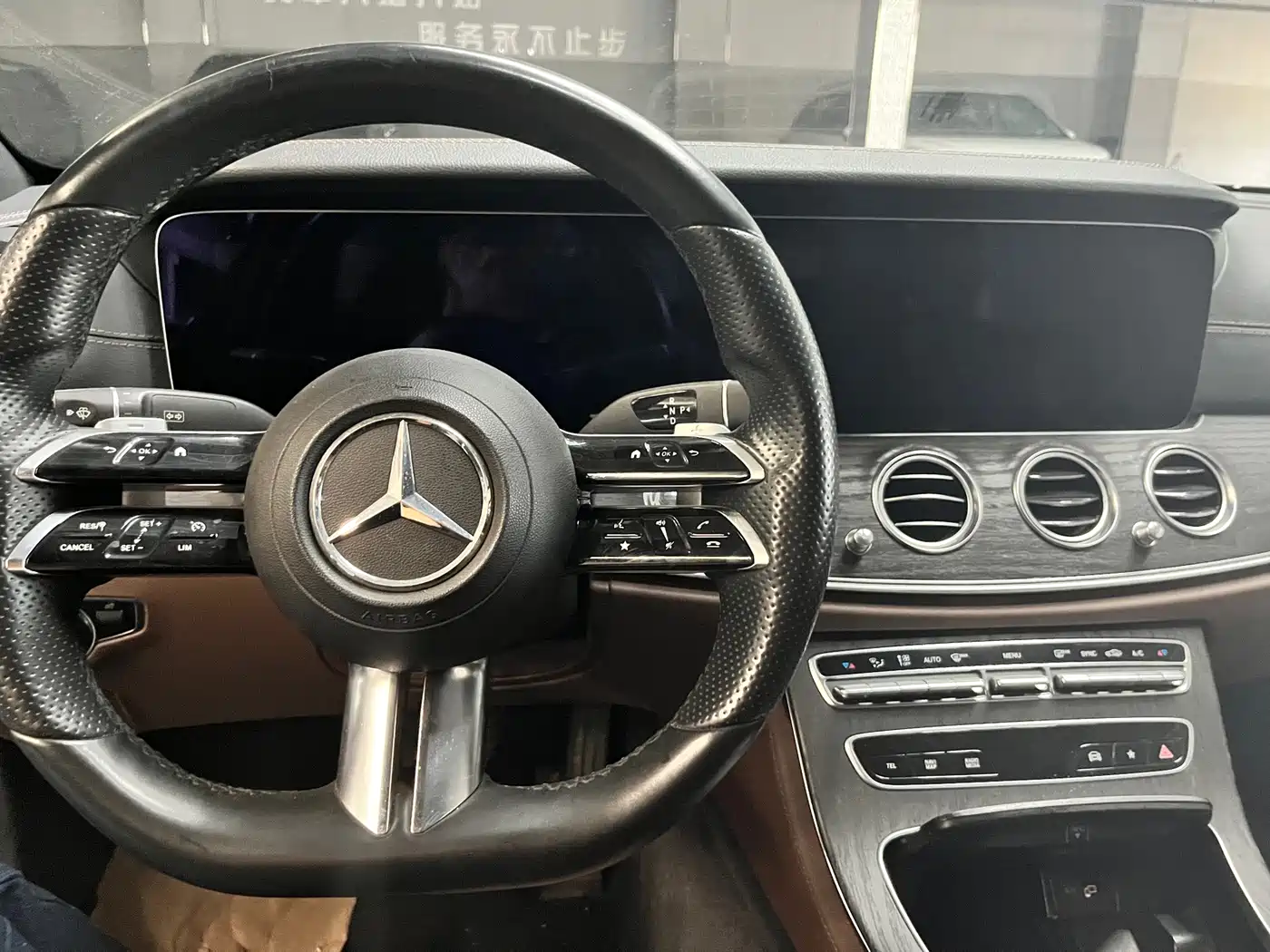 Mercedes-Benz E-Класс 2021