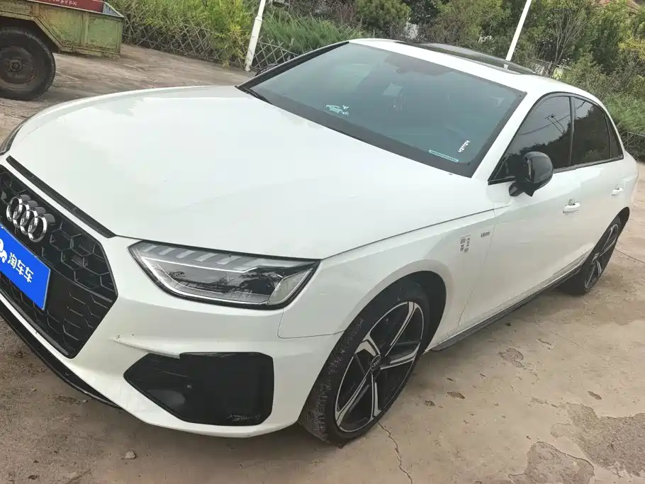 Audi A4 2024