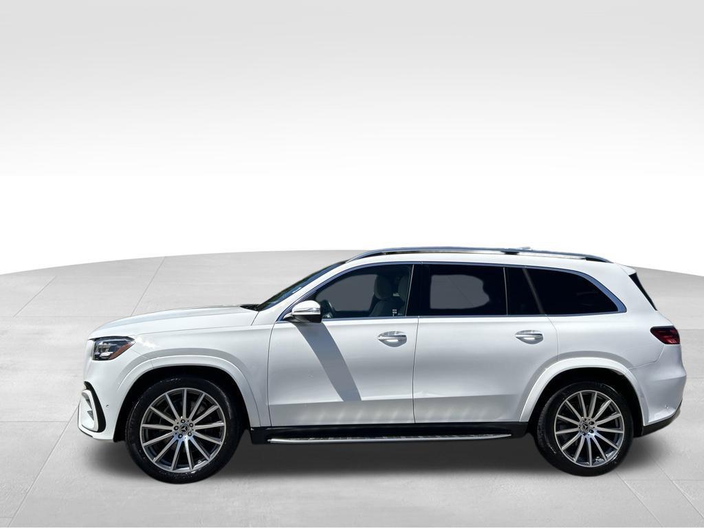 Mercedes-Benz GLS 580 2025