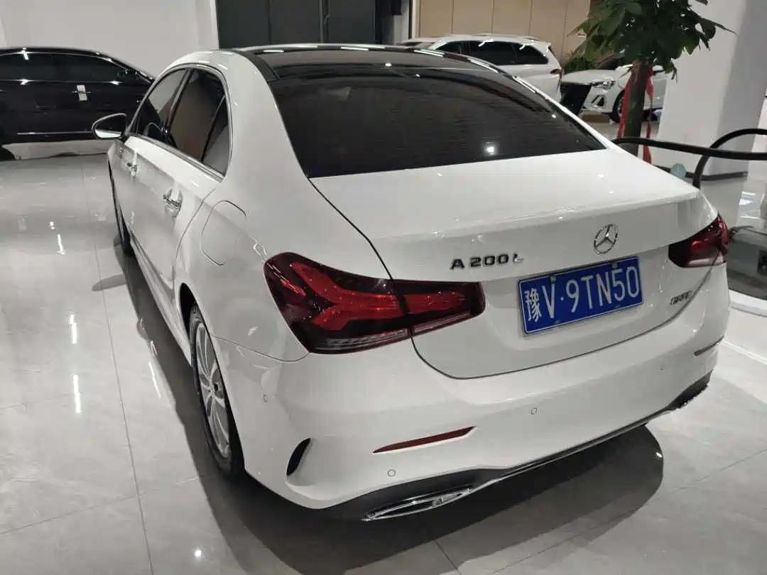 Mercedes-Benz A-Класс 2022