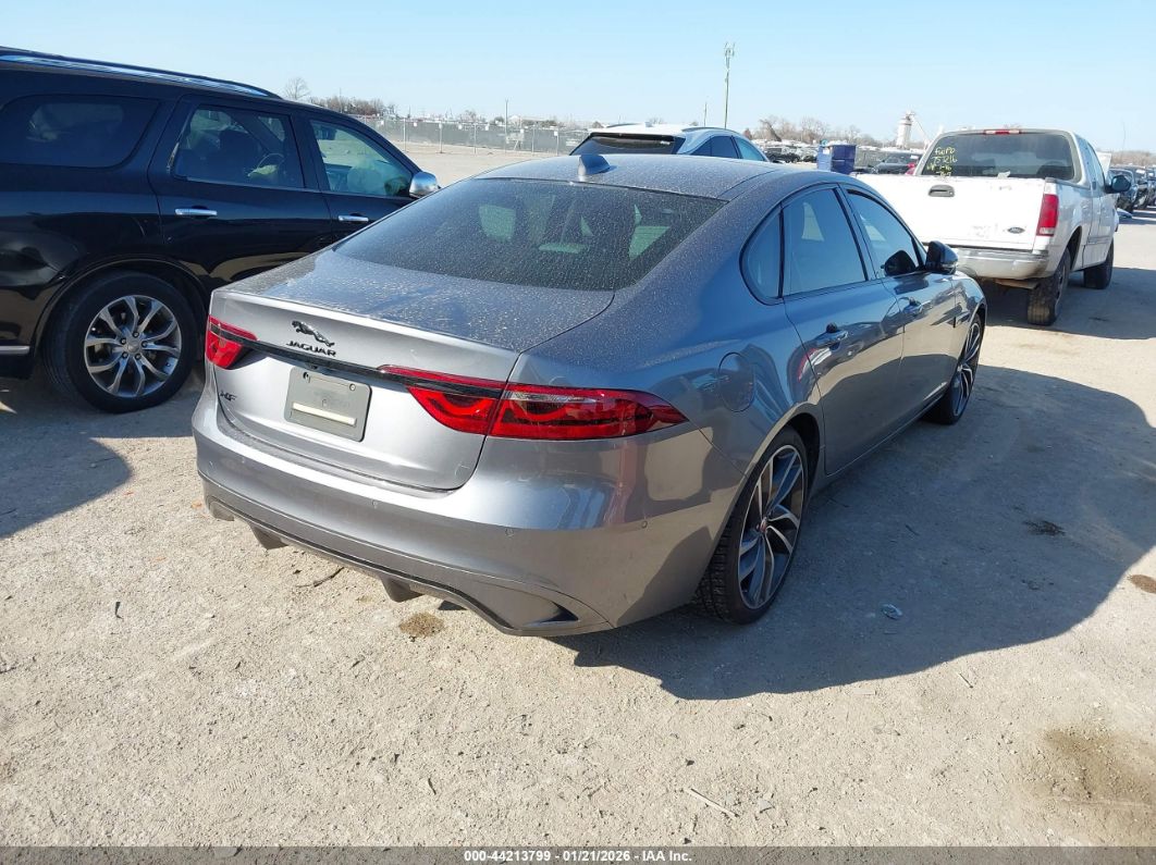 Jaguar XF 2021