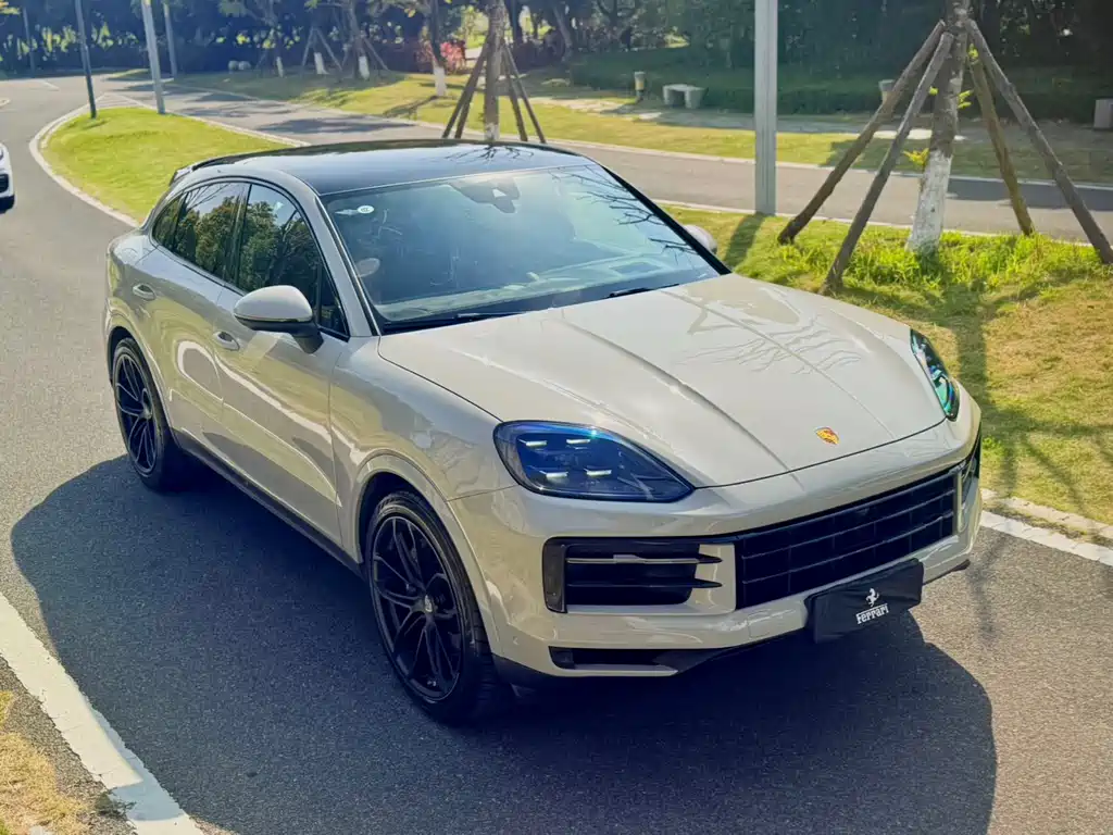 Porsche Cayenne 2024