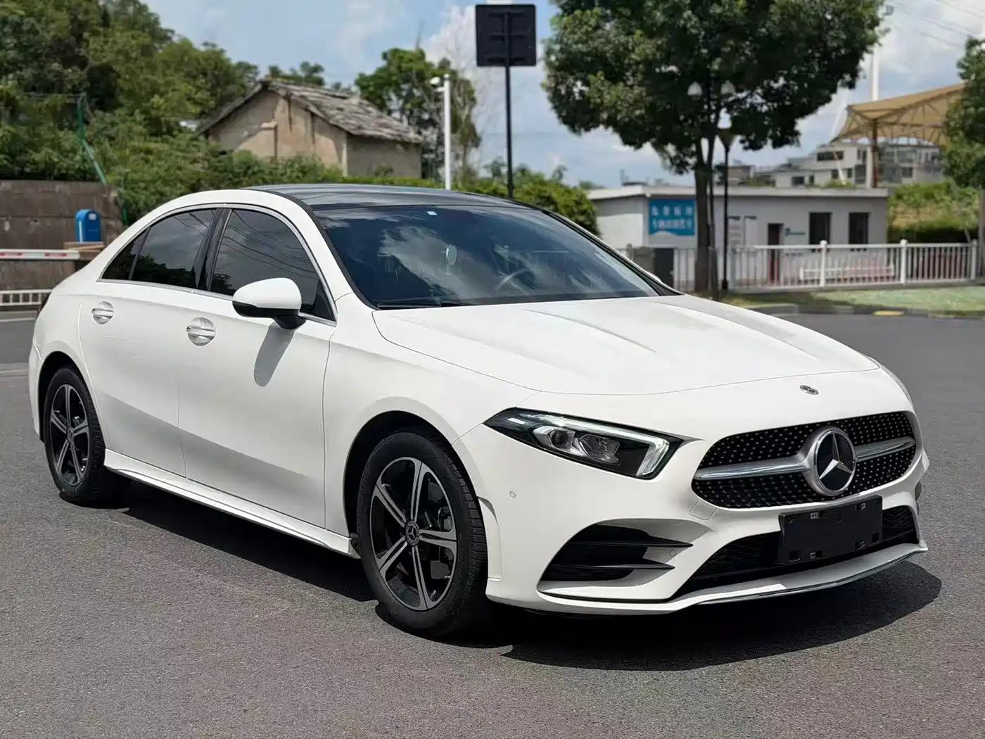 Mercedes-Benz A-Класс 2022