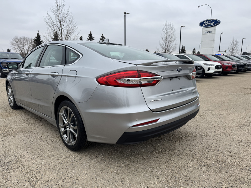 Ford Fusion 2020