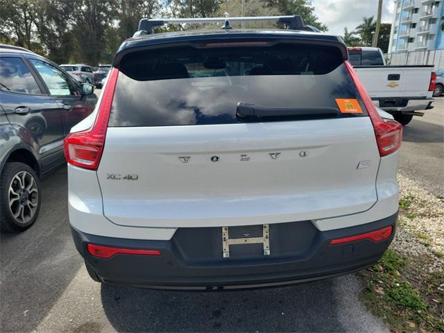 Volvo XC40 2022