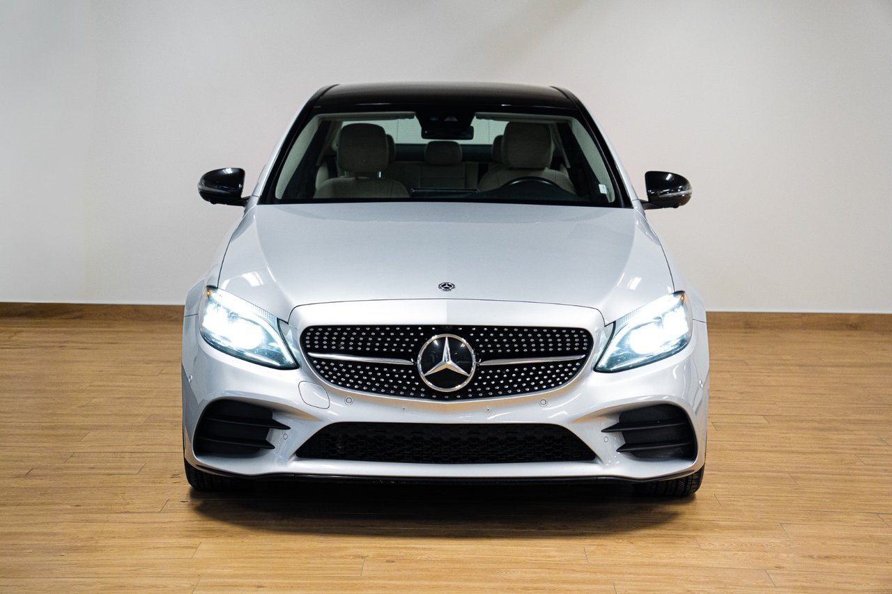 Mercedes-Benz 300 2021