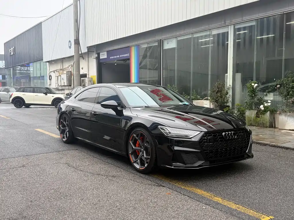 Audi A7 2024