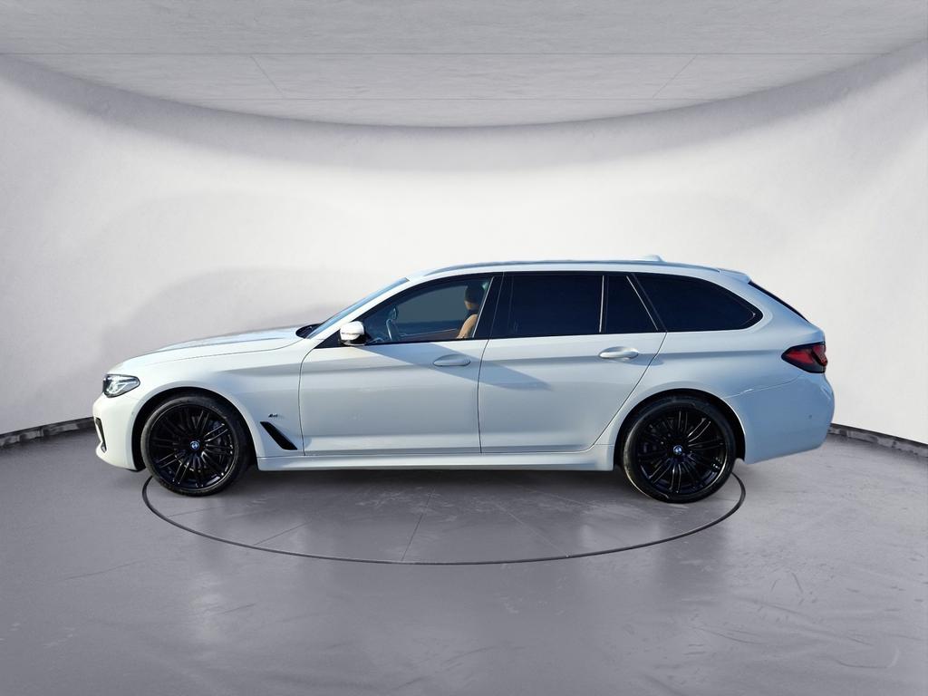 BMW 540 2023