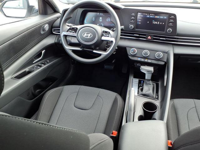 Hyundai Elantra 2026