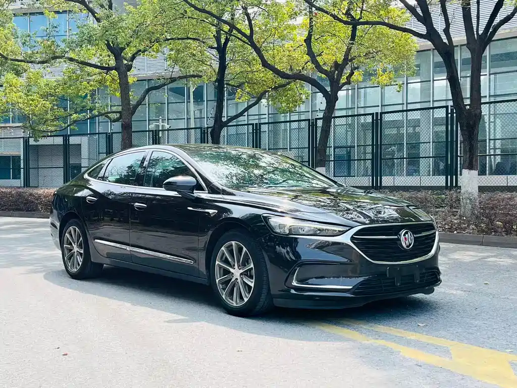 Buick LaCrosse 2021