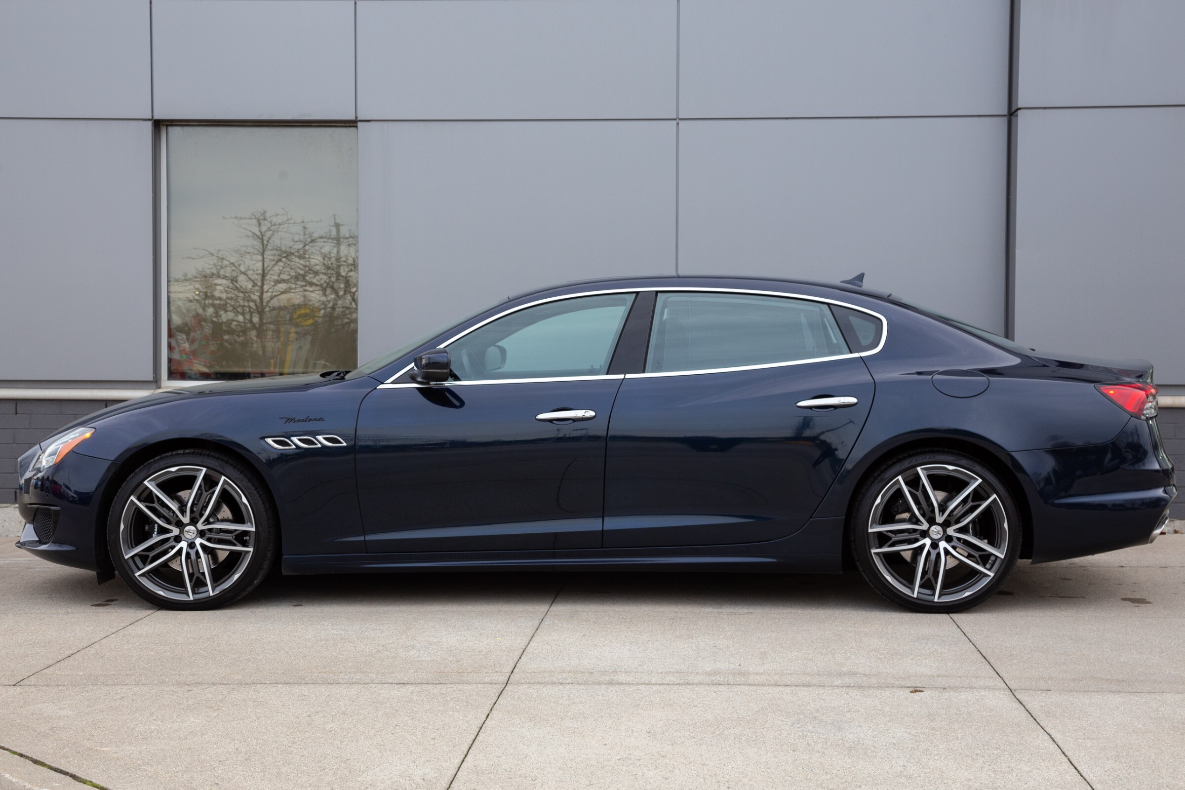 Maserati Quattroporte 2023