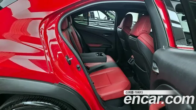 Lexus UX 2020