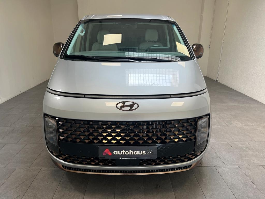 Hyundai Staria 2023