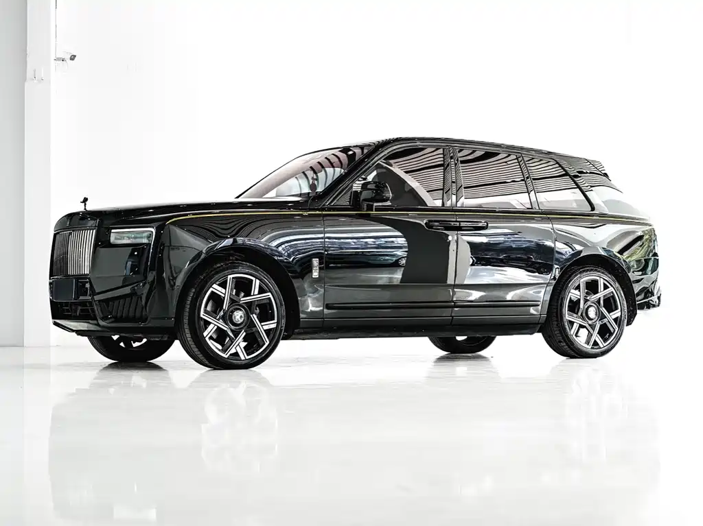 Rolls-Royce Cullinan 2021