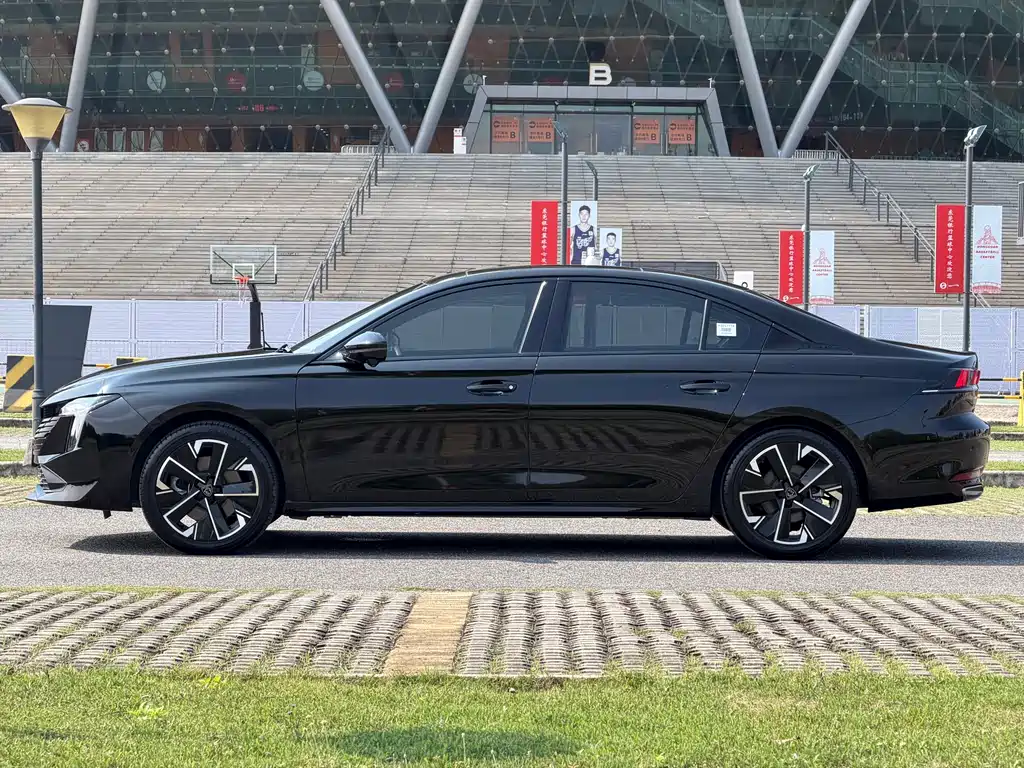 Peugeot 508 2023