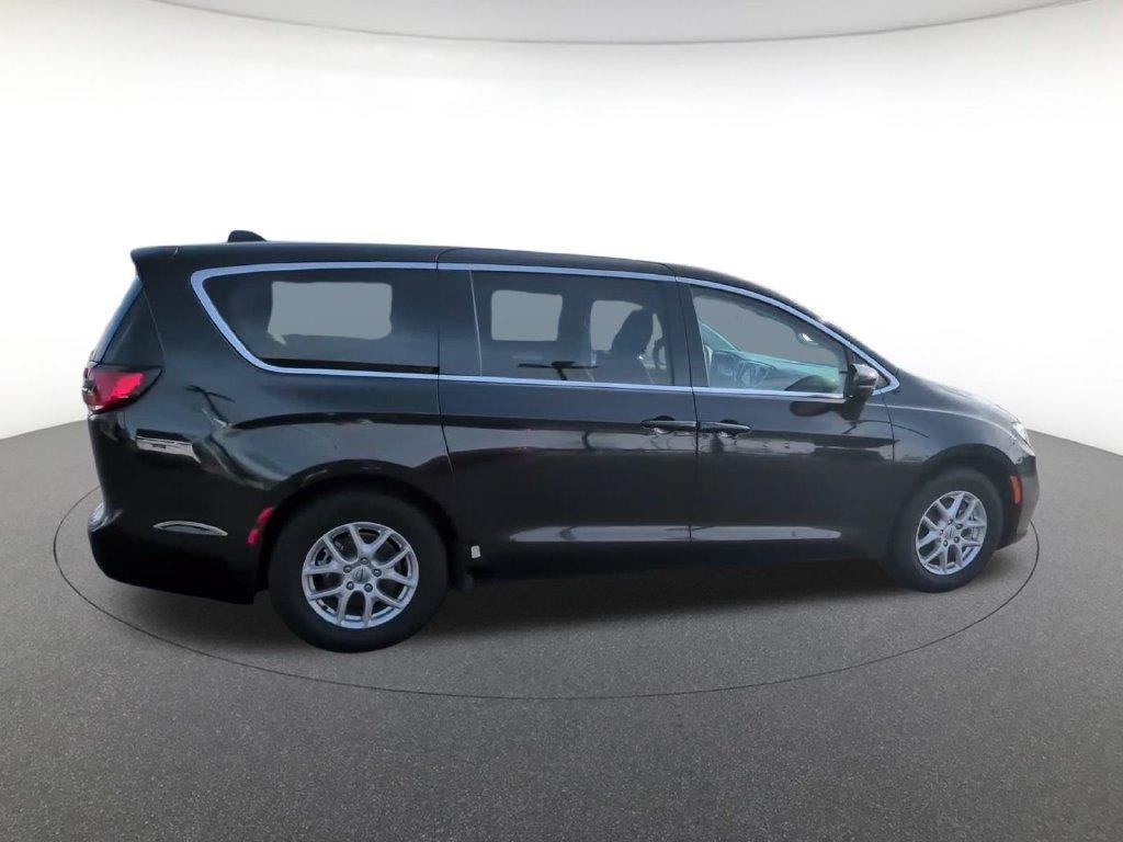 Chrysler Pacifica 2023