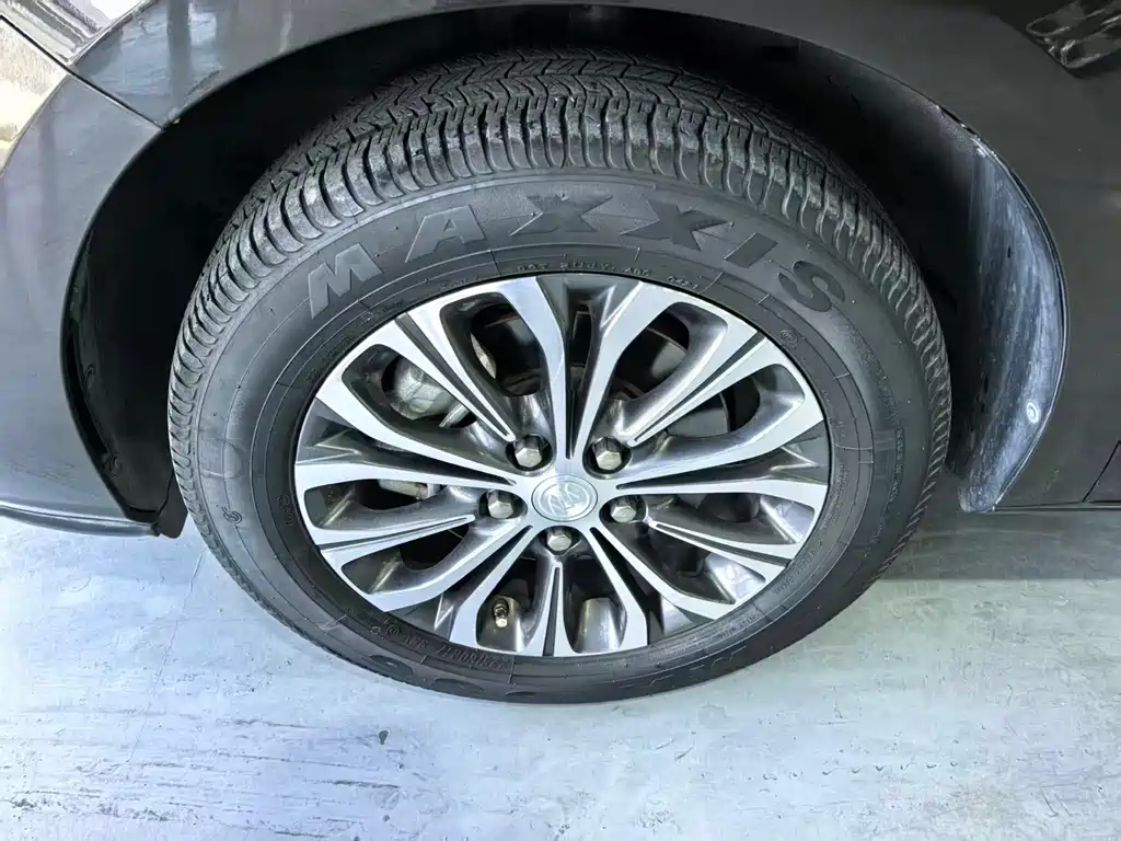 Buick GL8 2021