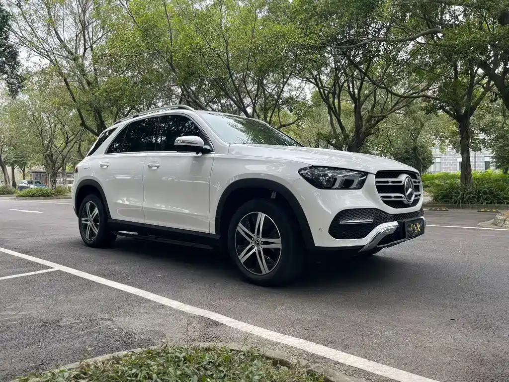 Mercedes-Benz GLE 2021