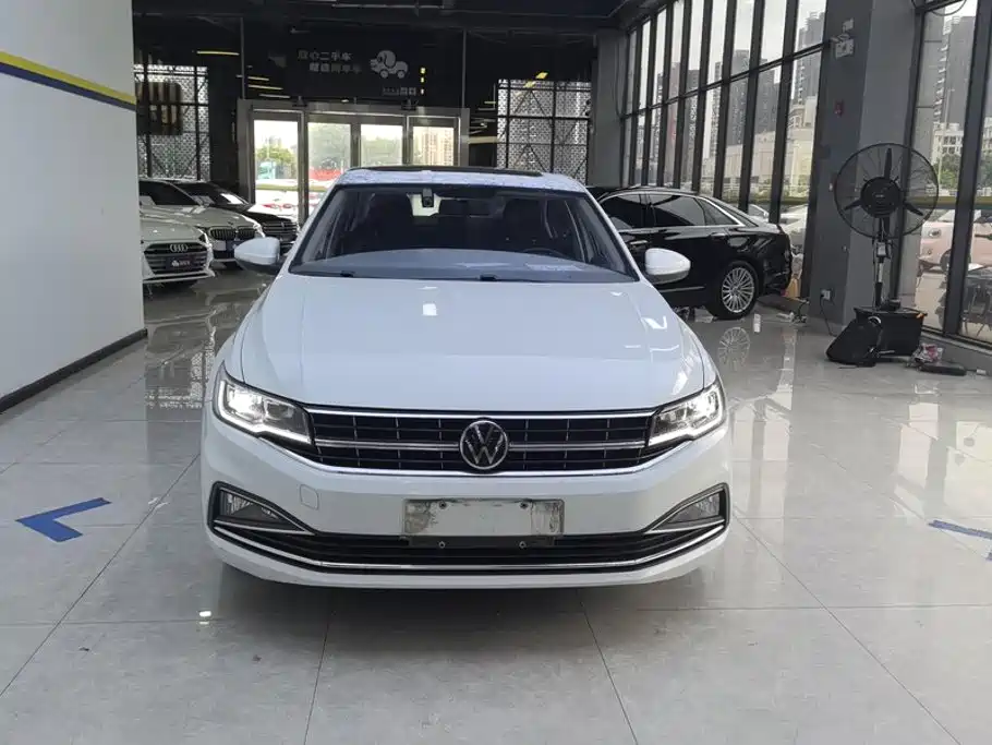 Volkswagen Bora 2022
