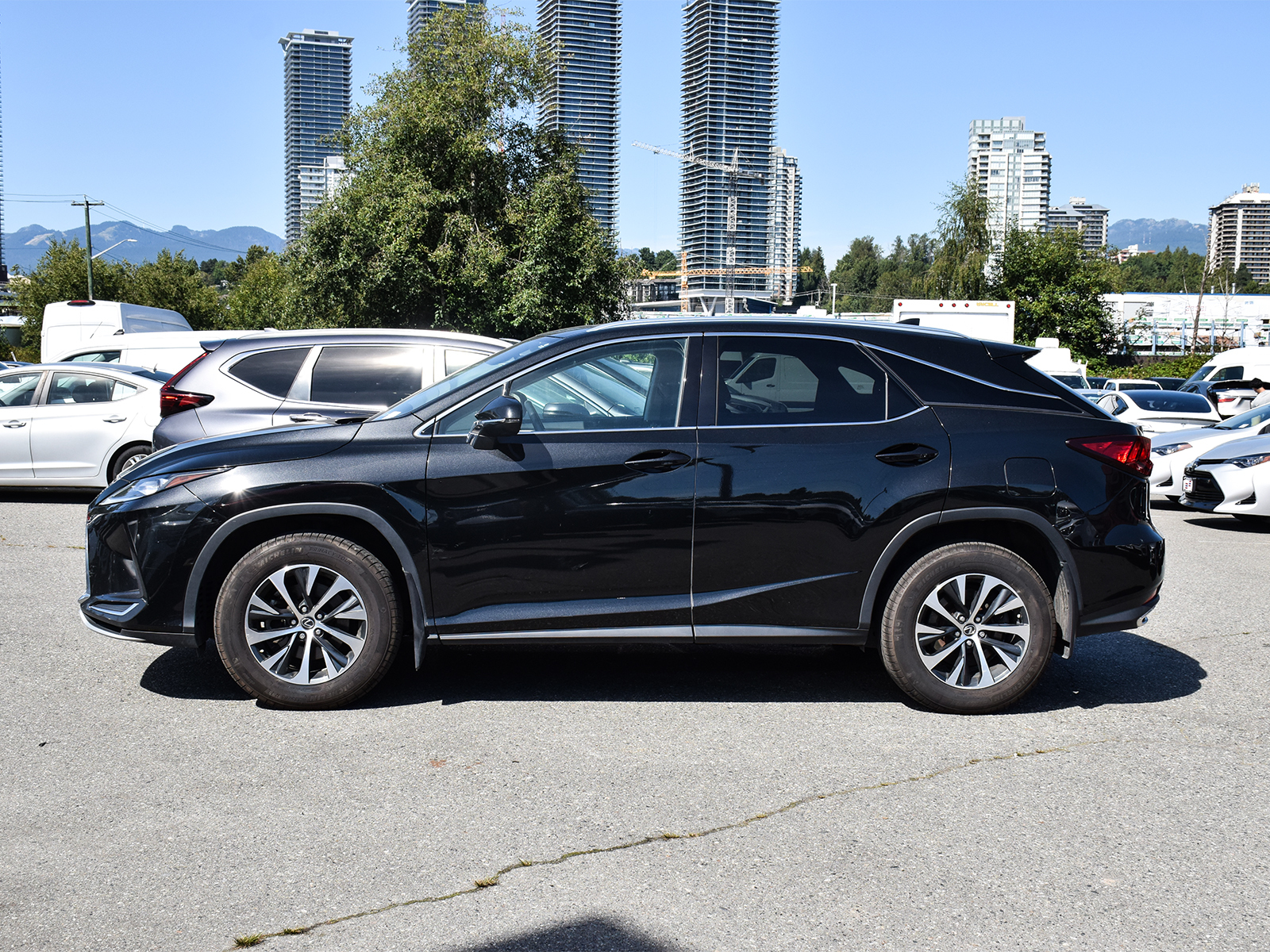 Lexus RX 2022