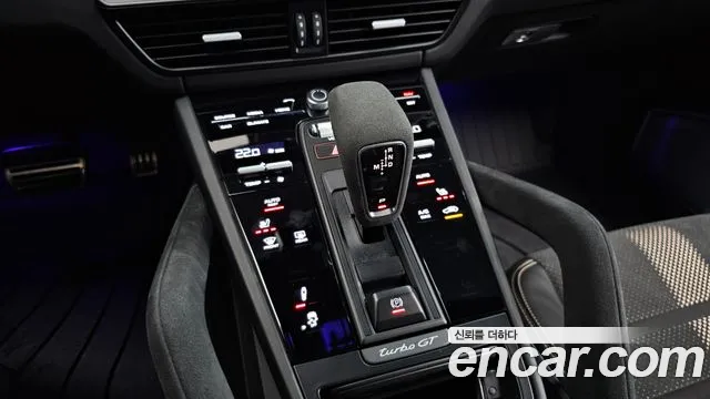 Porsche Cayenne 2022