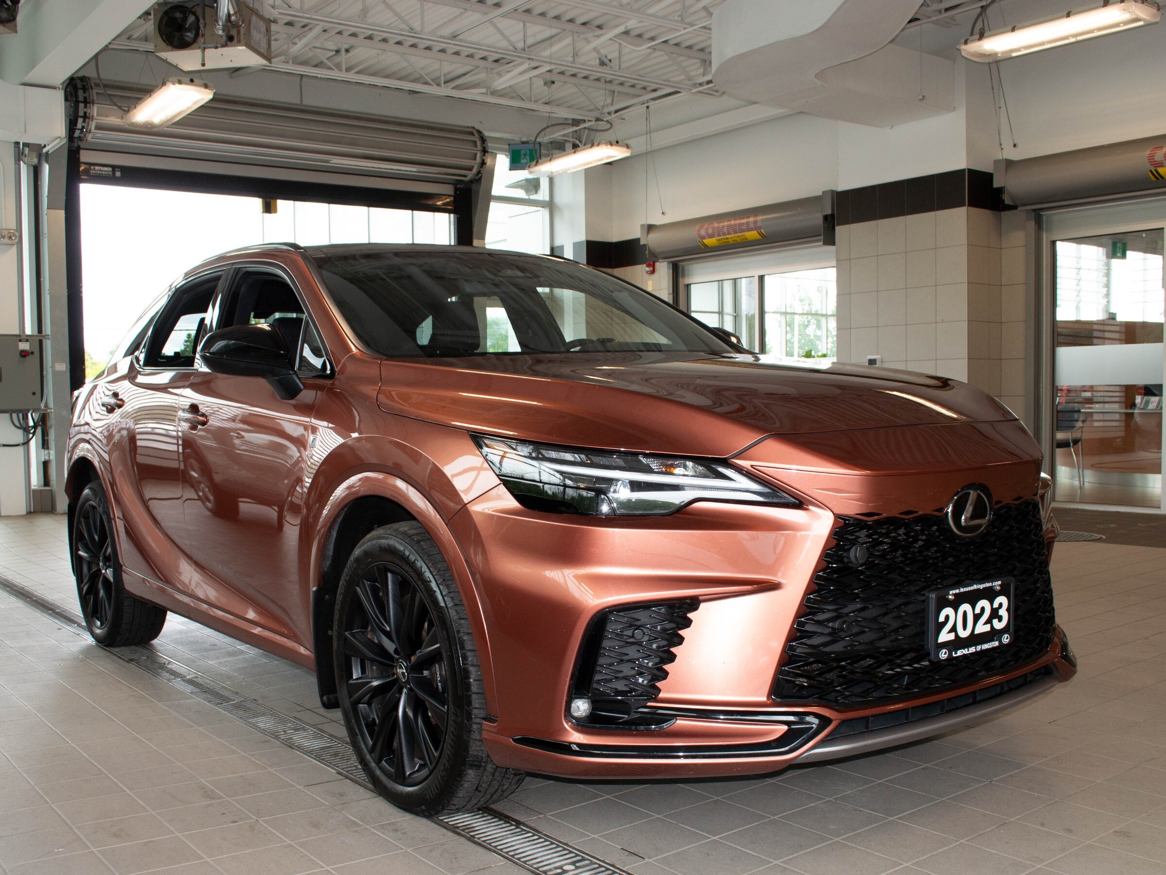 Lexus RX 2023