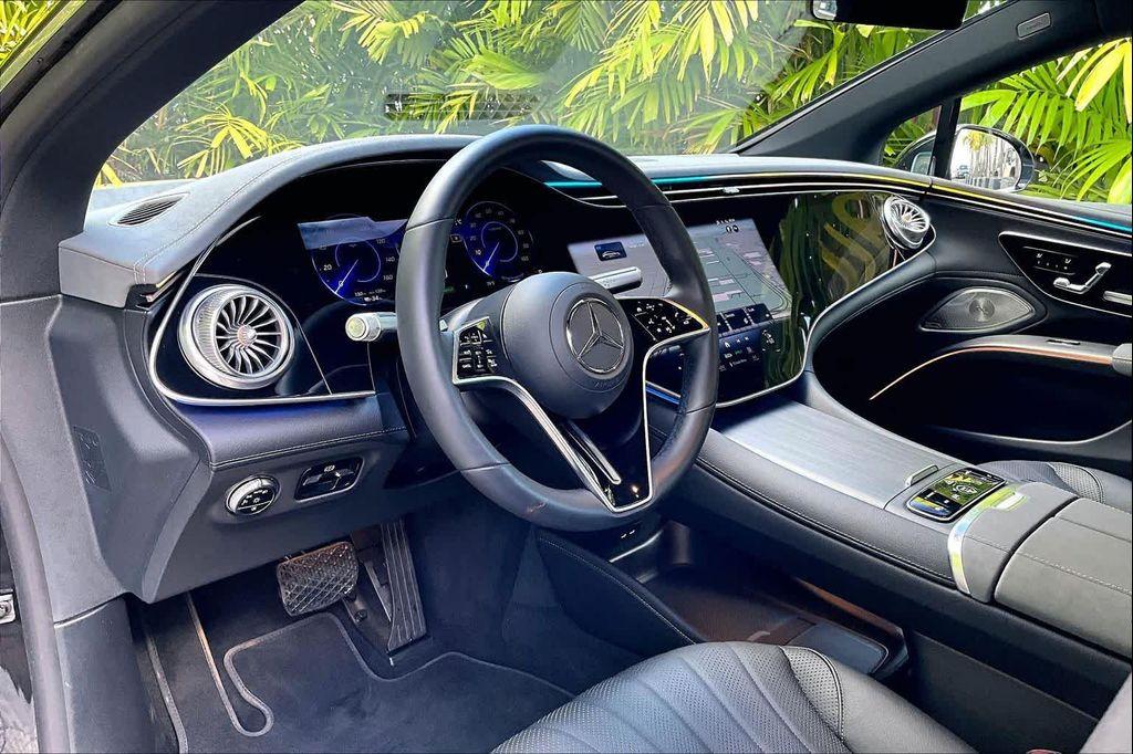 Mercedes-Benz EQS 2023