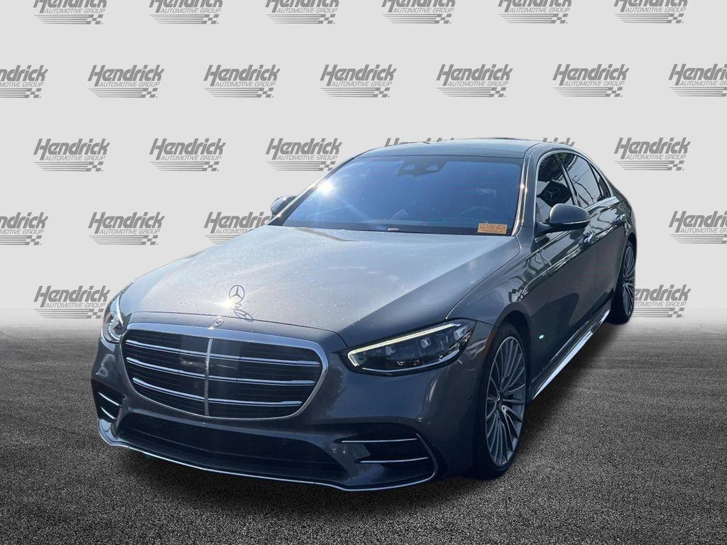 Mercedes-Benz S-Класс 2022